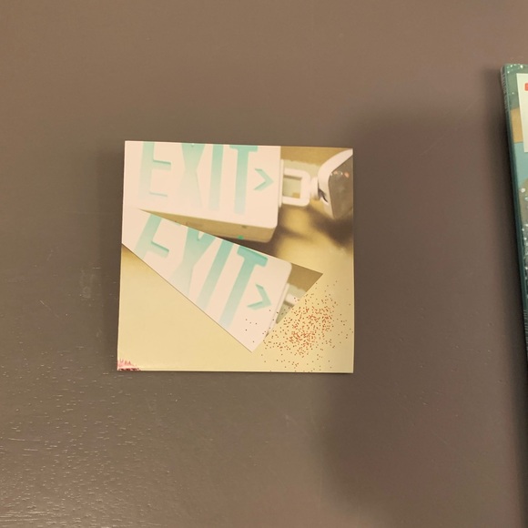 TLOAS Life of a Showgirl Sweat & Vanilla Orange Glitter Vinyl with CD Poster - Picture 9 of 13